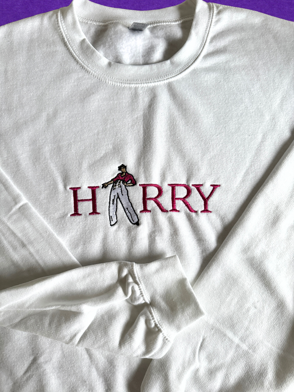 HARRY - Embroidered Crewneck