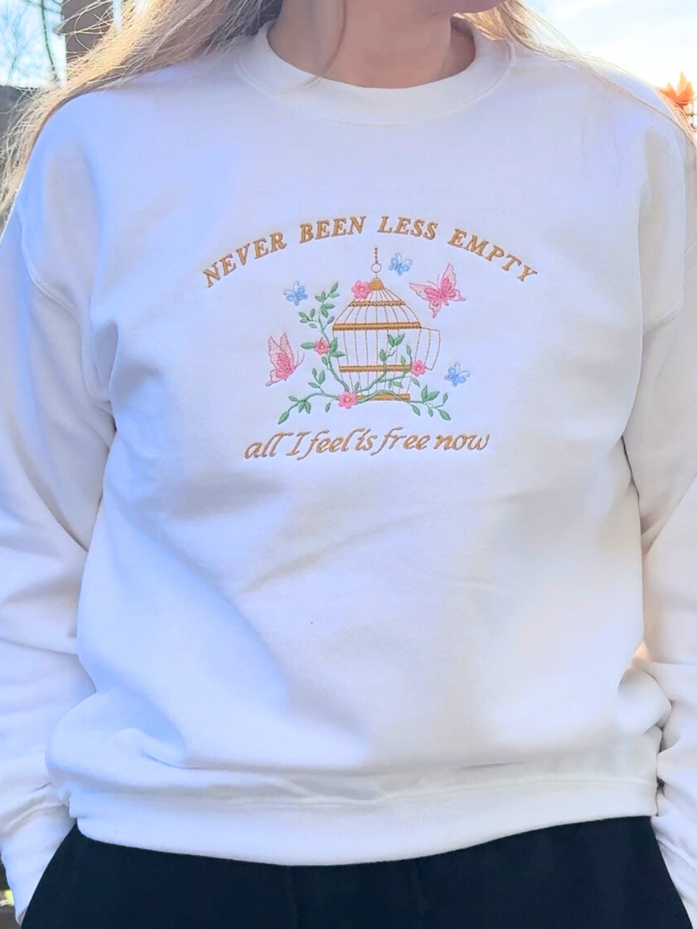 Free now, Gracie Abrams, embroidered Crewneck Sweatshirt