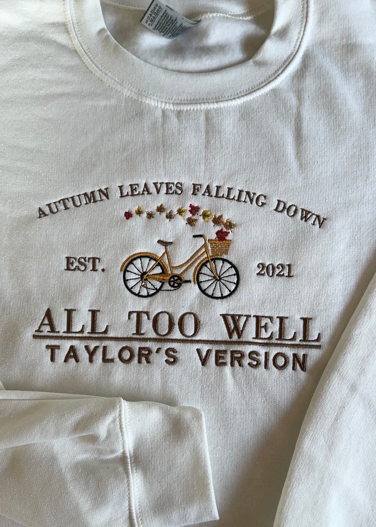 All too well, autumn leaves falling down, eras tour, autumn, EMBROIDERED , Crewneck Sweatshirt